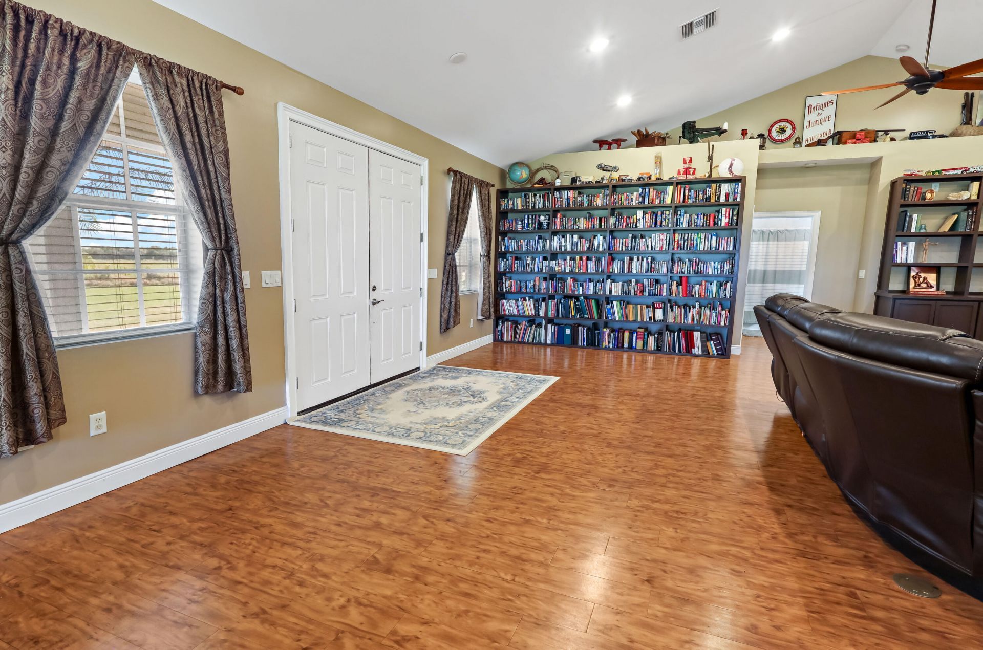 6045 21st Street Sw, Vero Beach, FL 32968 Photo