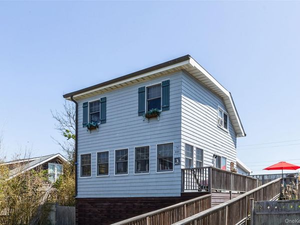 449 Dehnhoff Walk, Ocean Beach, NY 11770