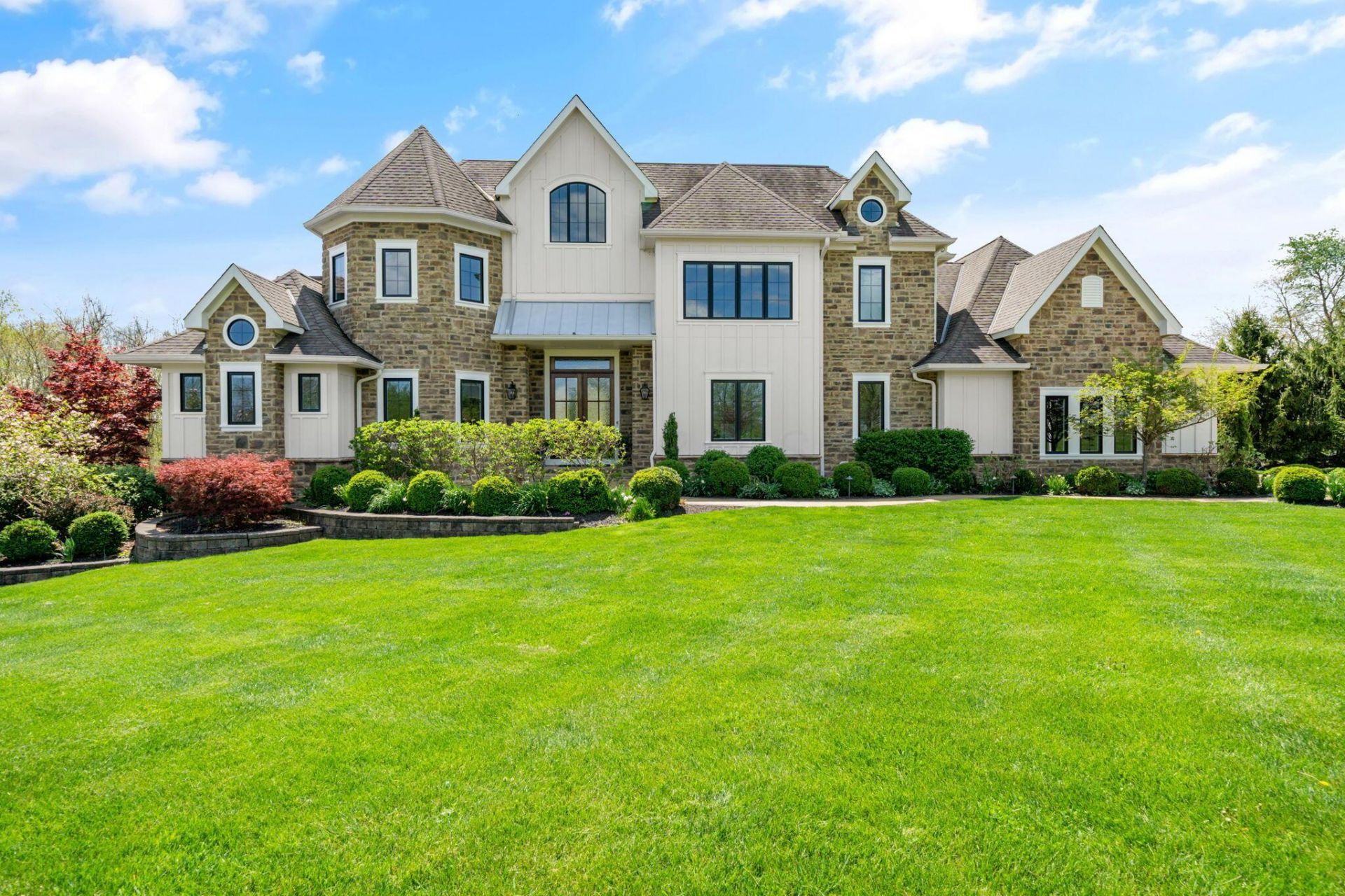 129 Orchard Wood Path , Granville, OH 43023 Main Photo