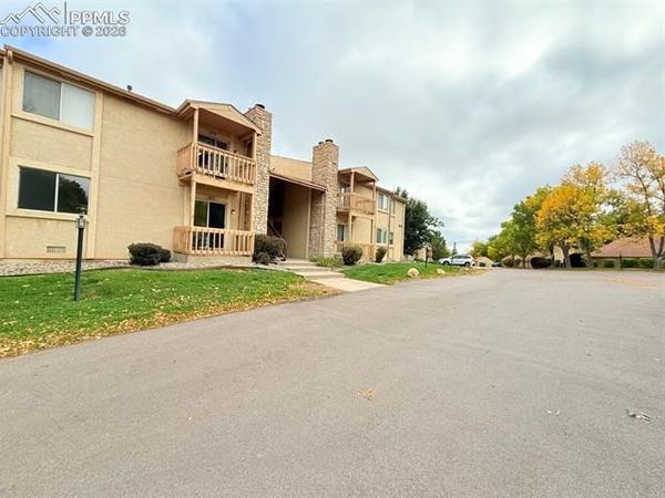 840 Tenderfoot Hill Road, Unit 201, Colorado Springs, CO 80906