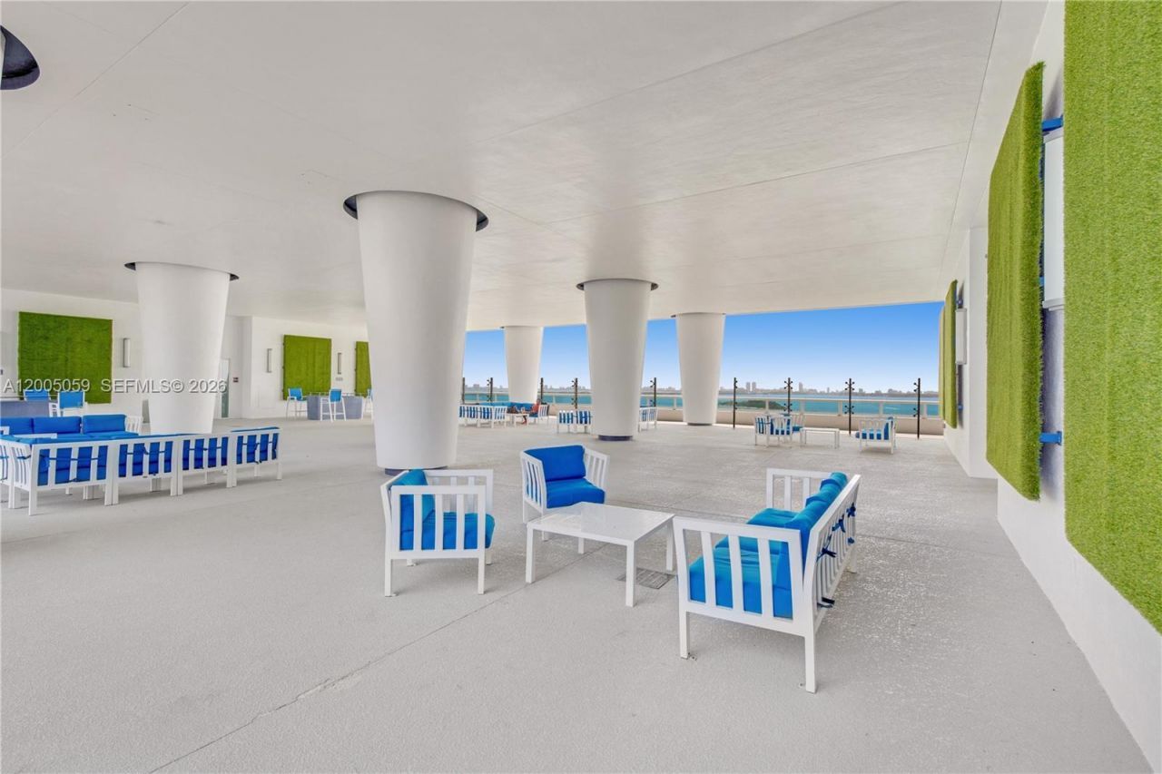 1800 N Bayshore Dr, Unit 1203, Miami, FL 33132 Photo