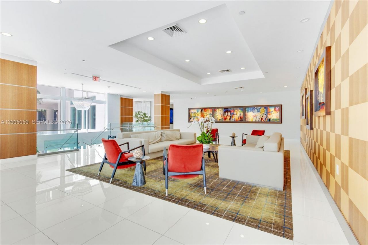 1800 N Bayshore Dr, Unit 1203, Miami, FL 33132 Photo