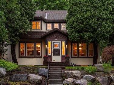 1286 Fairmount Avenue, Saint Paul, MN 55105