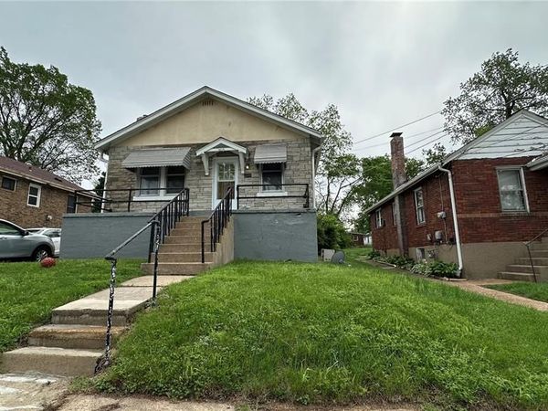 3120 Maybelle Drive , Normandy, MO 63121