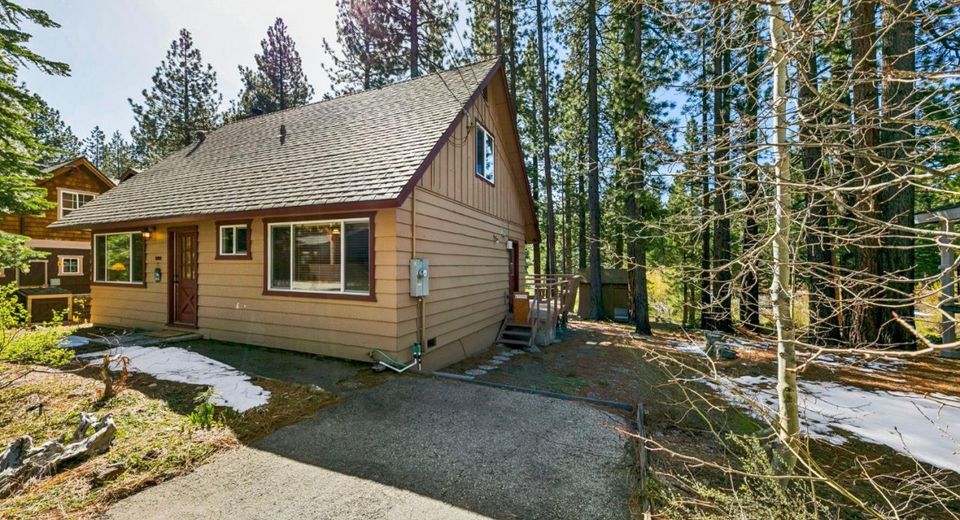 610 Anita Drive, South Lake Tahoe, CA 96150 Photo