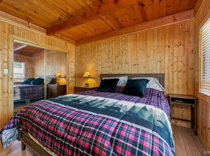 610 Anita Drive, South Lake Tahoe, CA 96150 Photo