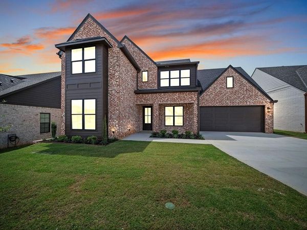 4628 Flat Creek Cove, Tyler, TX 75703