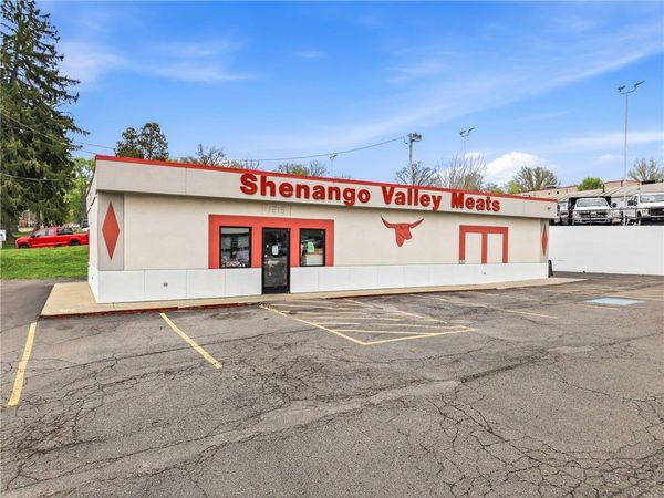 1215 E State St , Sharon, PA 16146