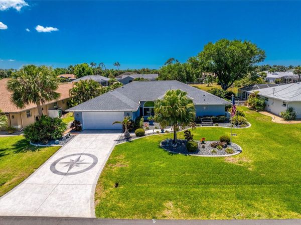 7 SPORTSMAN TERRACE , ROTONDA WEST, FL 33947