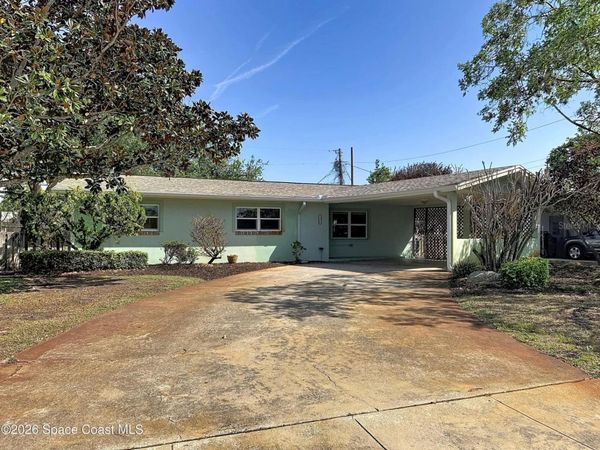 1315 LESTER COURT , MERRITT ISLAND, FL 32952