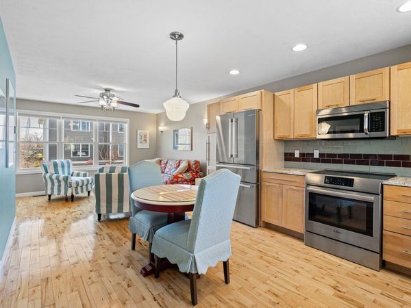 305 Eighth E, Traverse City, MI 49684