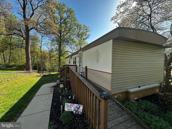 1403 MILL ROAD , ELIZABETHTOWN, PA 17022