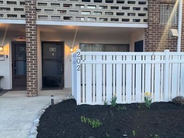 202 STONY WAY , NORRISTOWN, PA 19403