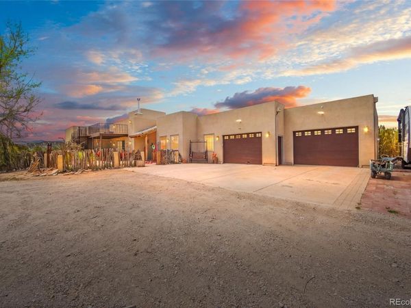 8200 Abbey Road , Pueblo, CO 81004