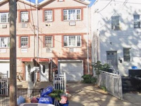 106-30 156th Street , Jamaica, NY 11433