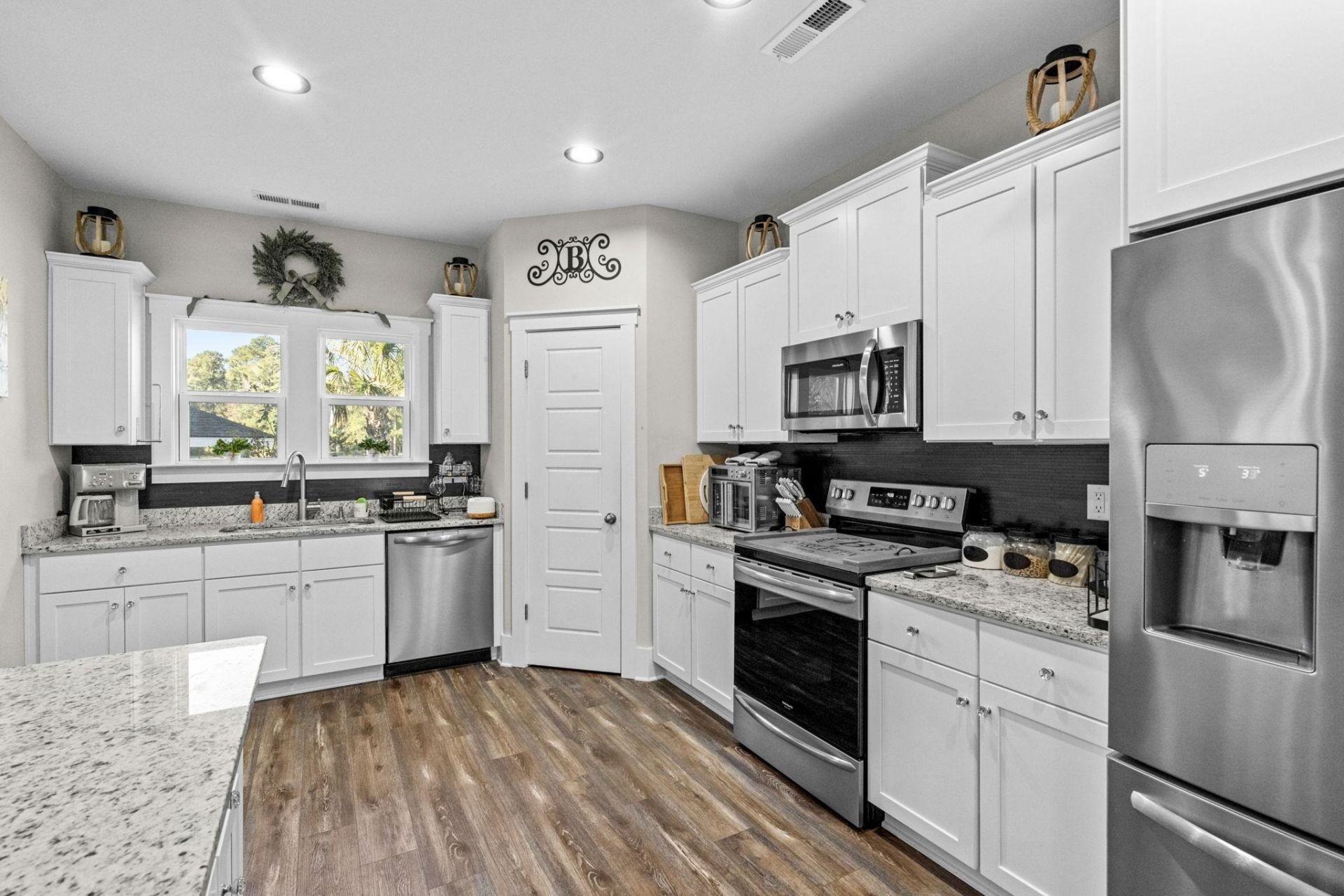 1886 Southwood Dr. Photo 18