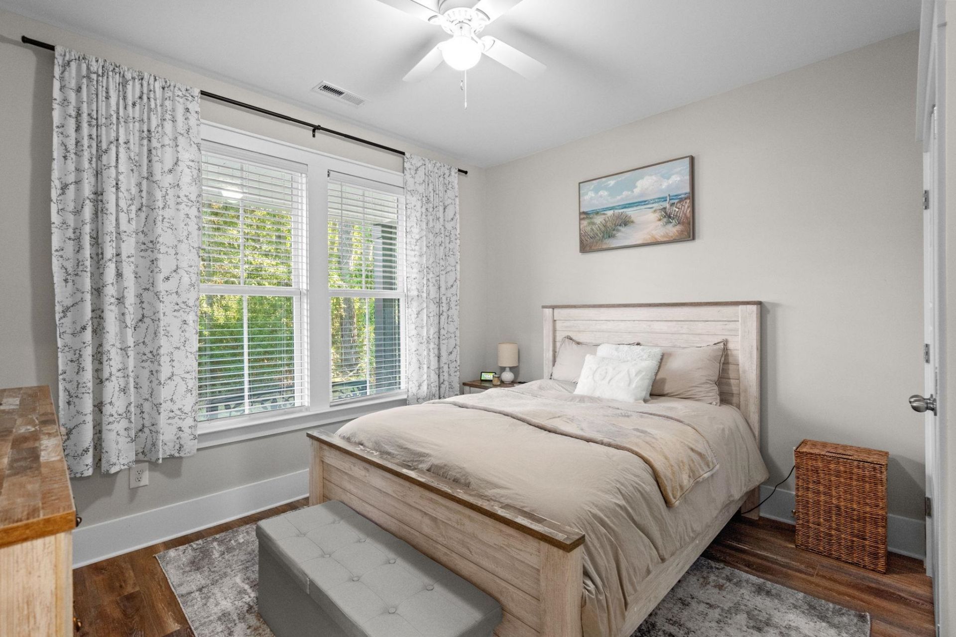 1886 Southwood Dr. Photo 31