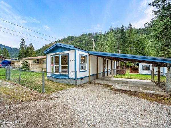 652 Burke RD , Wallace, ID 83873