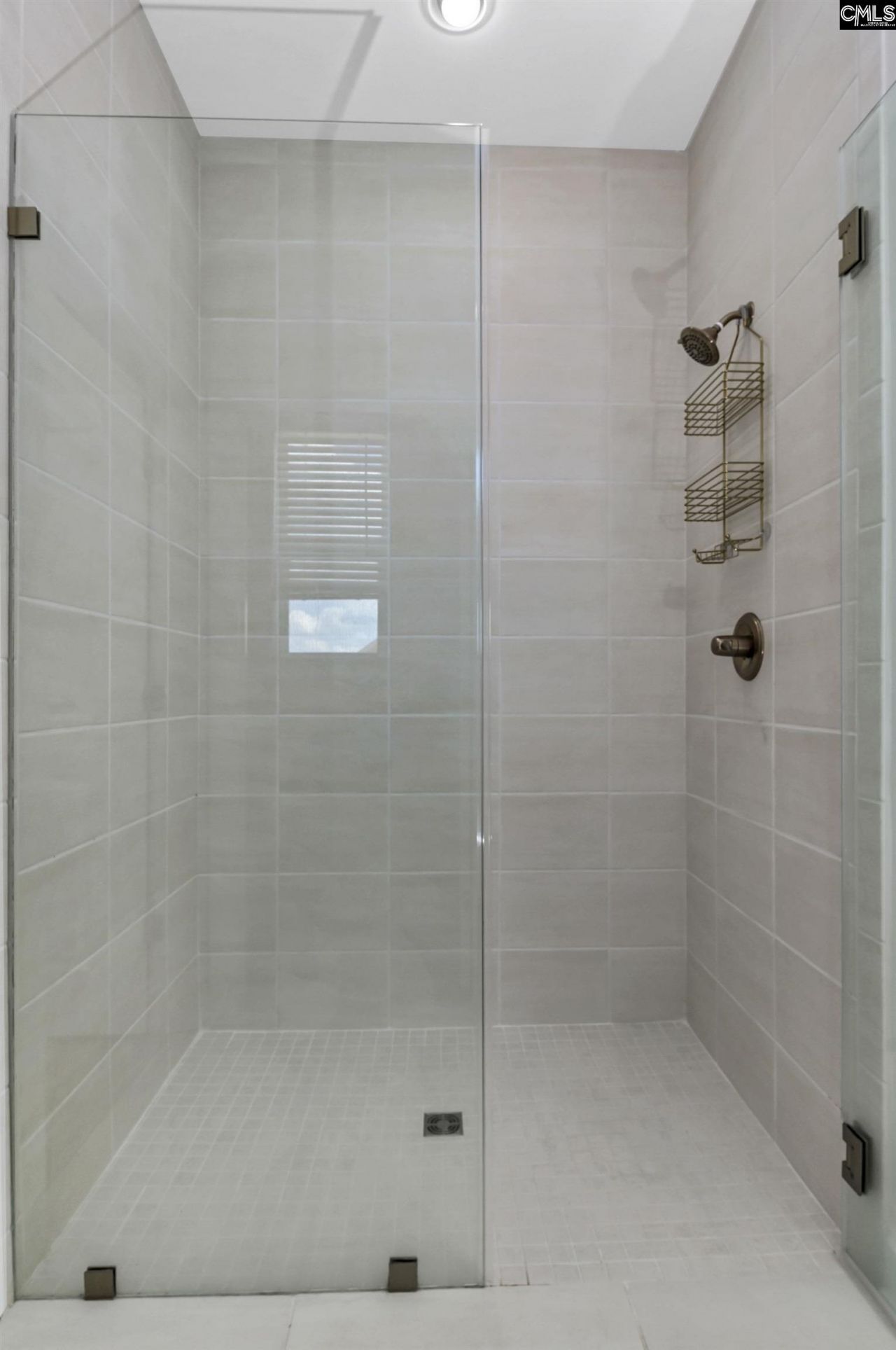 140 Palm Point Drive  Photo 16