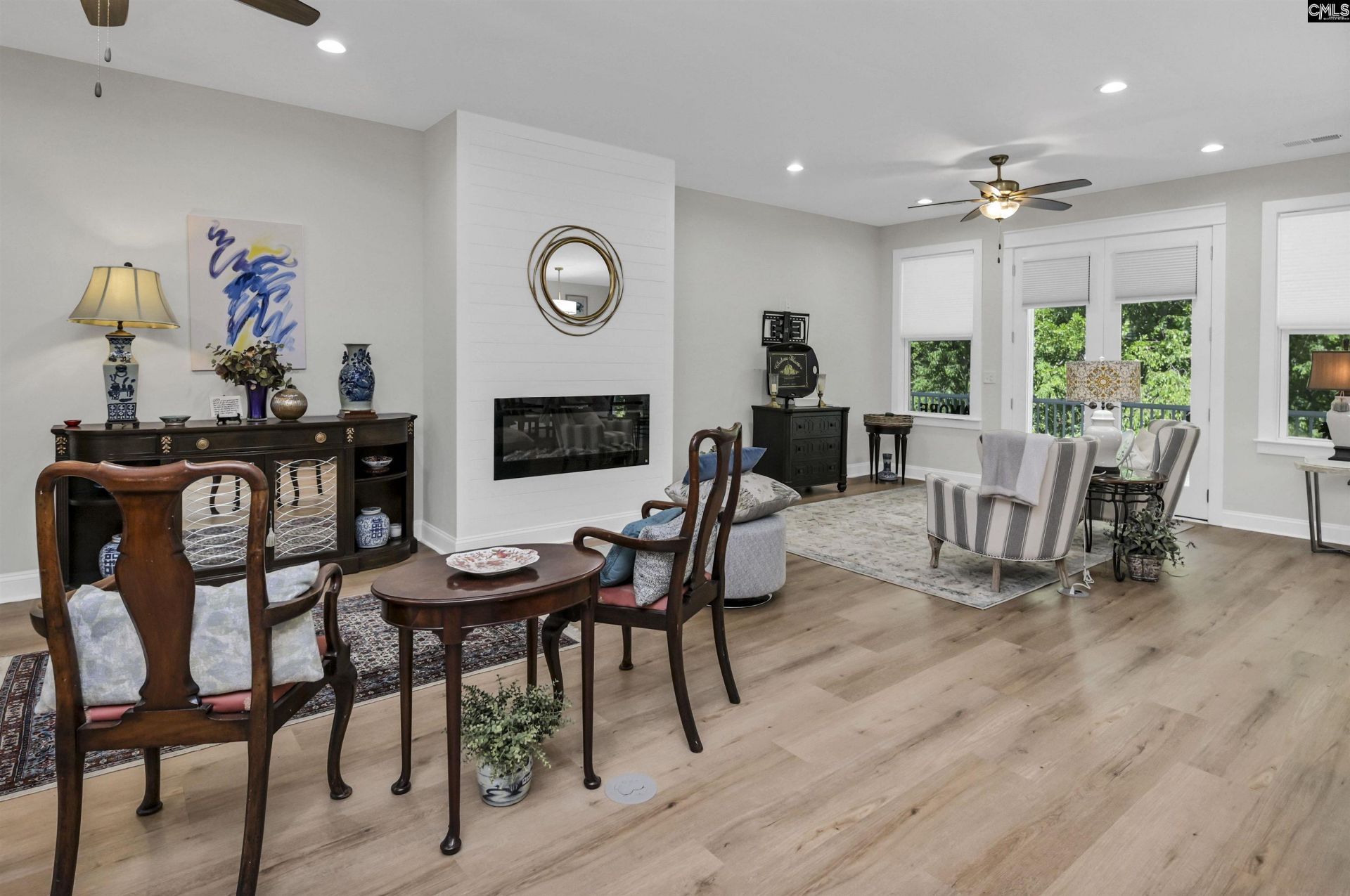 140 Palm Point Drive  Photo 4