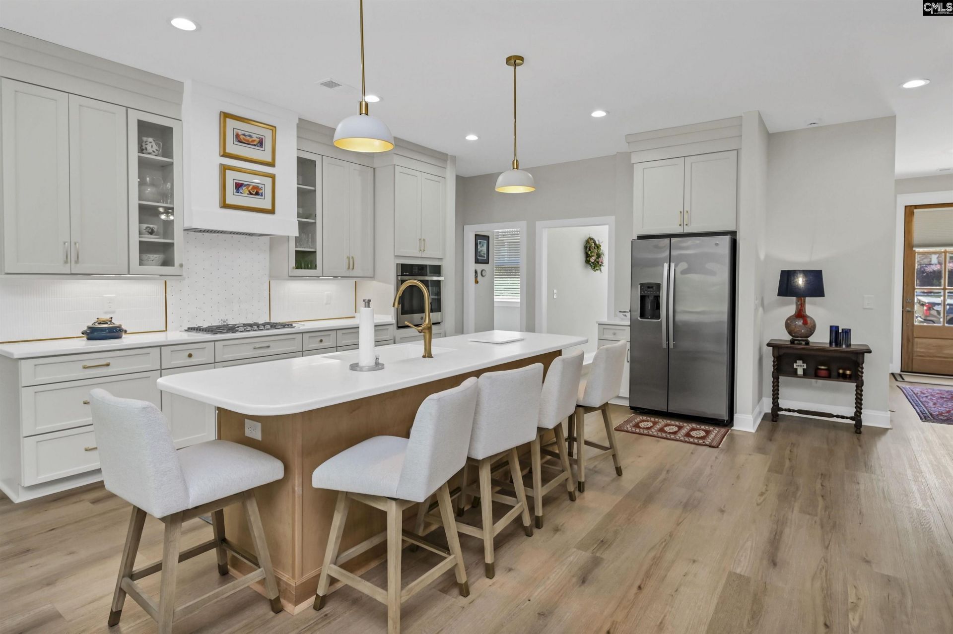 140 Palm Point Drive  Photo 6