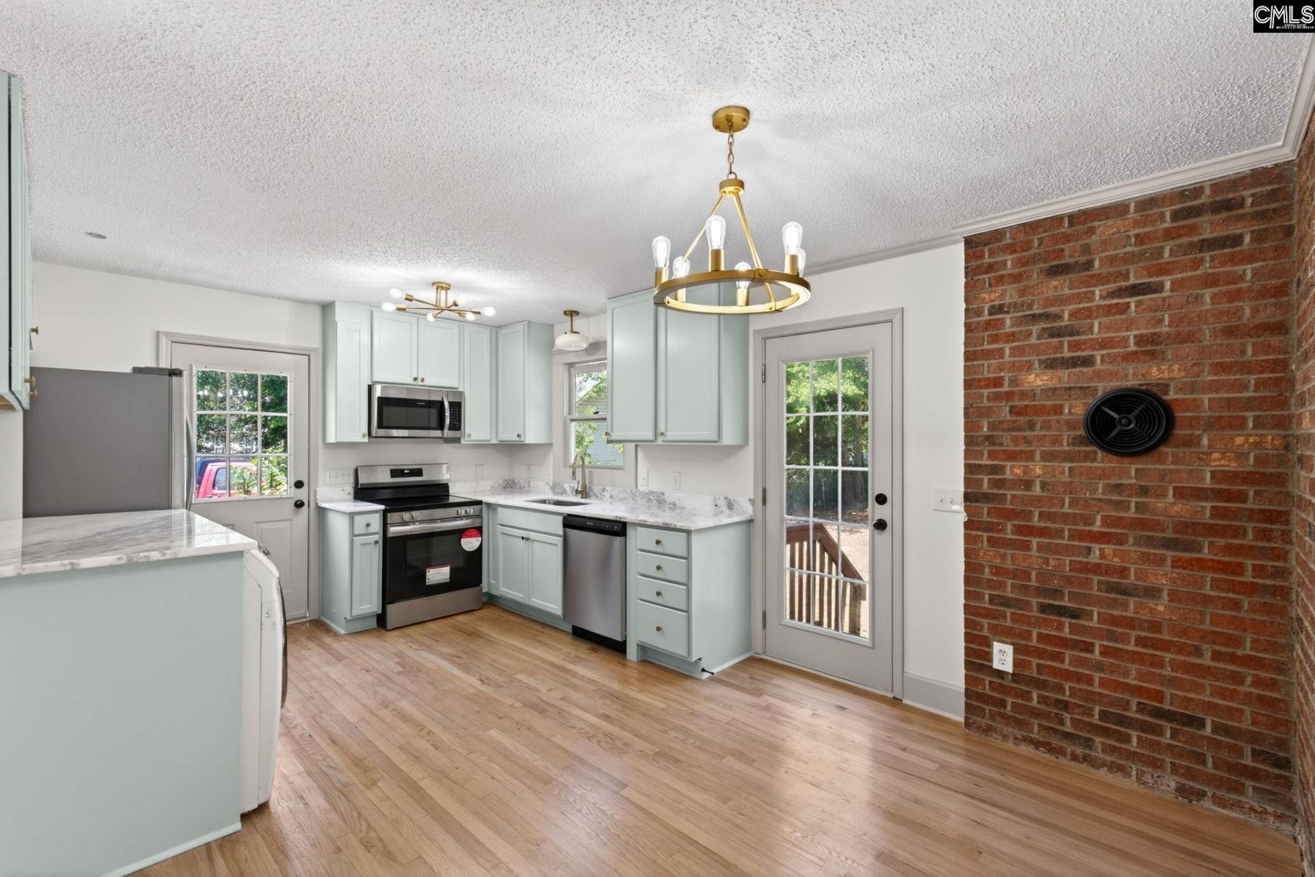 108 Shantel Court  Photo 12