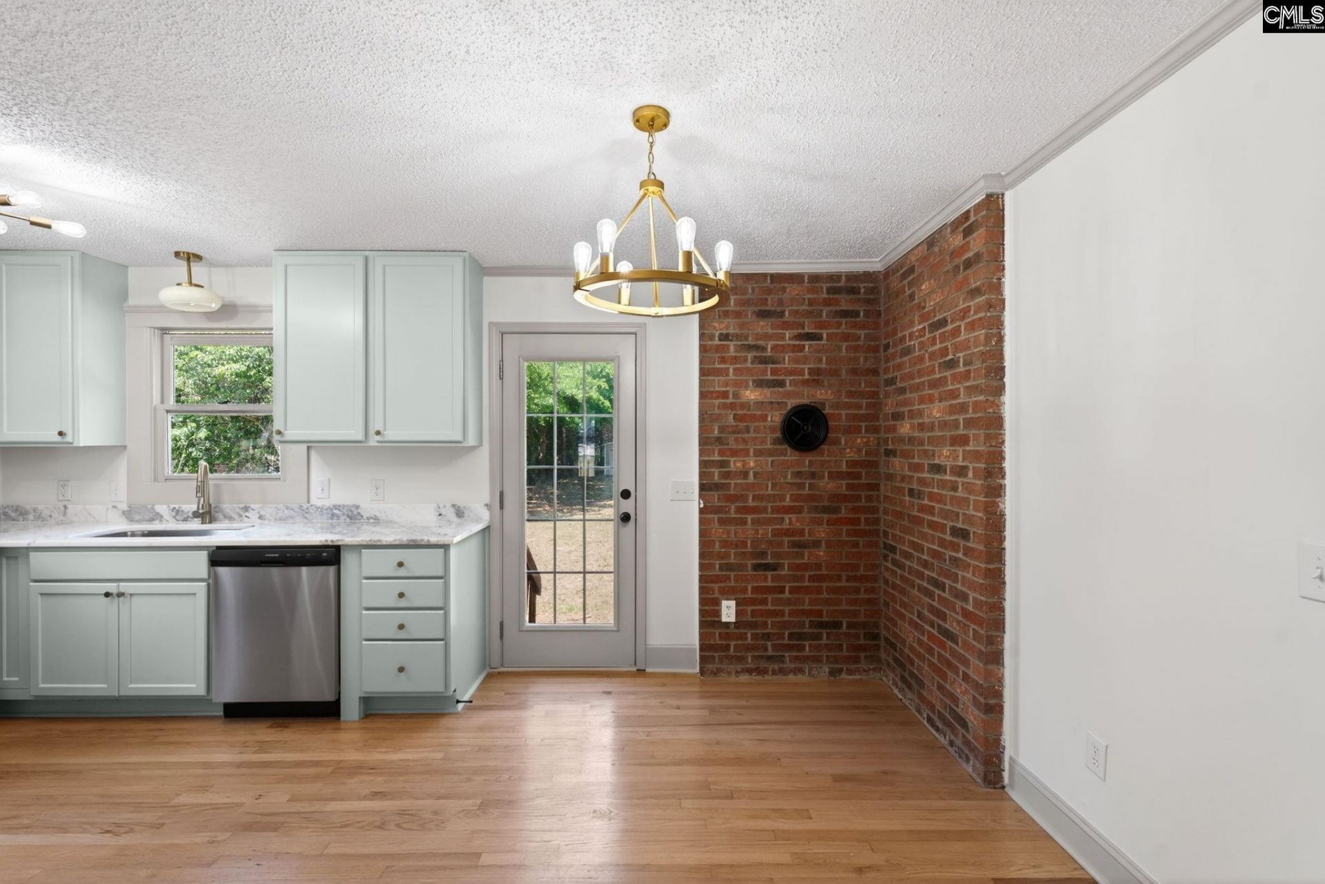 108 Shantel Court  Photo 13