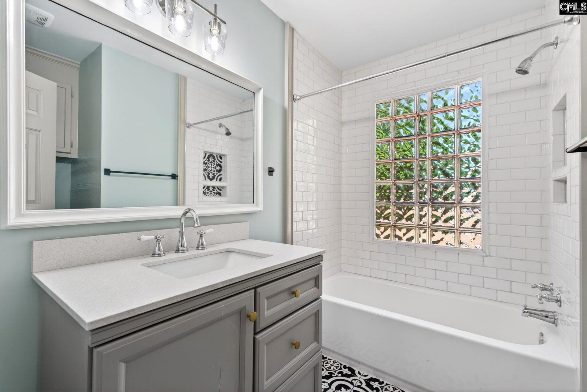 108 Shantel Court  Photo 23