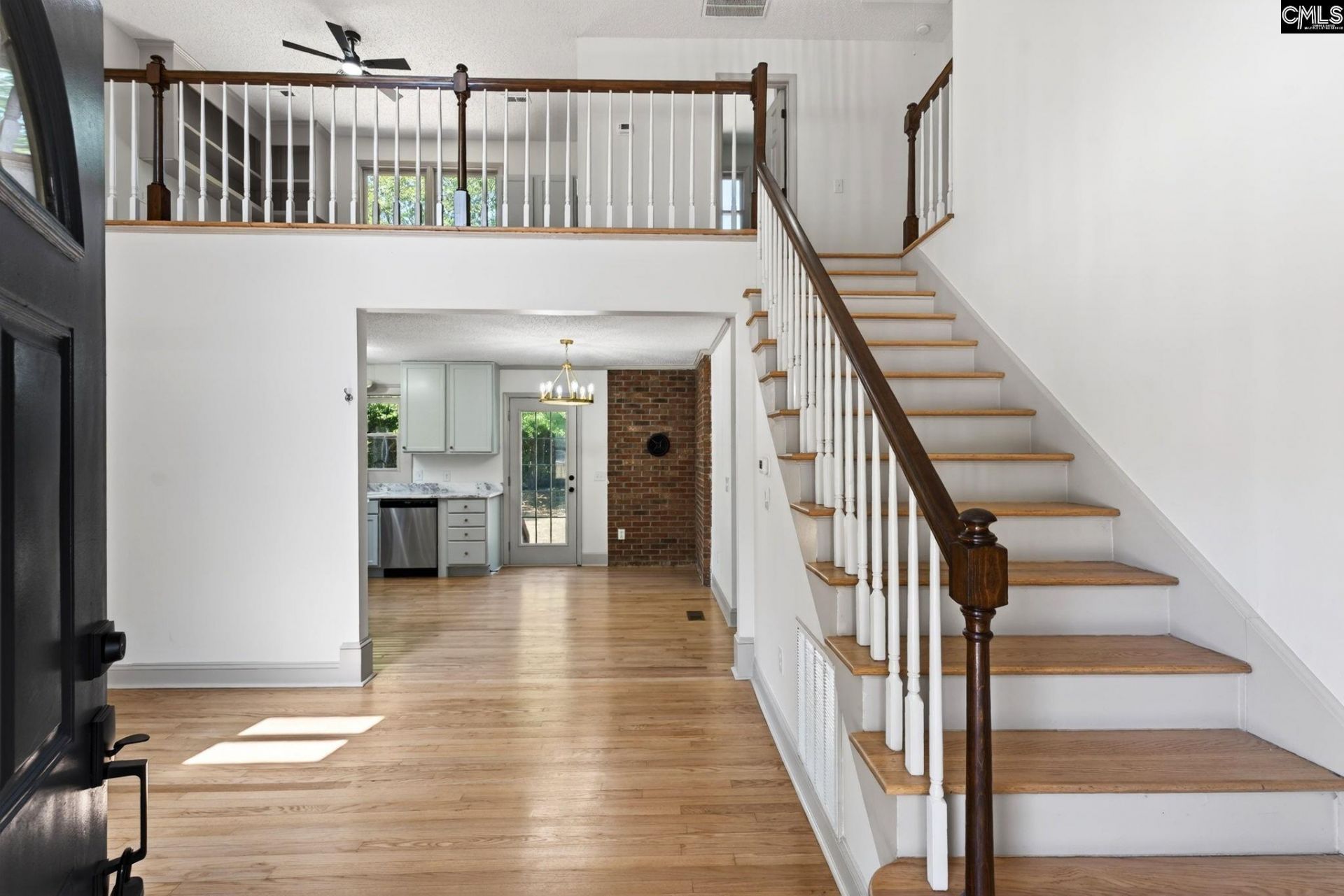 108 Shantel Court  Photo 7