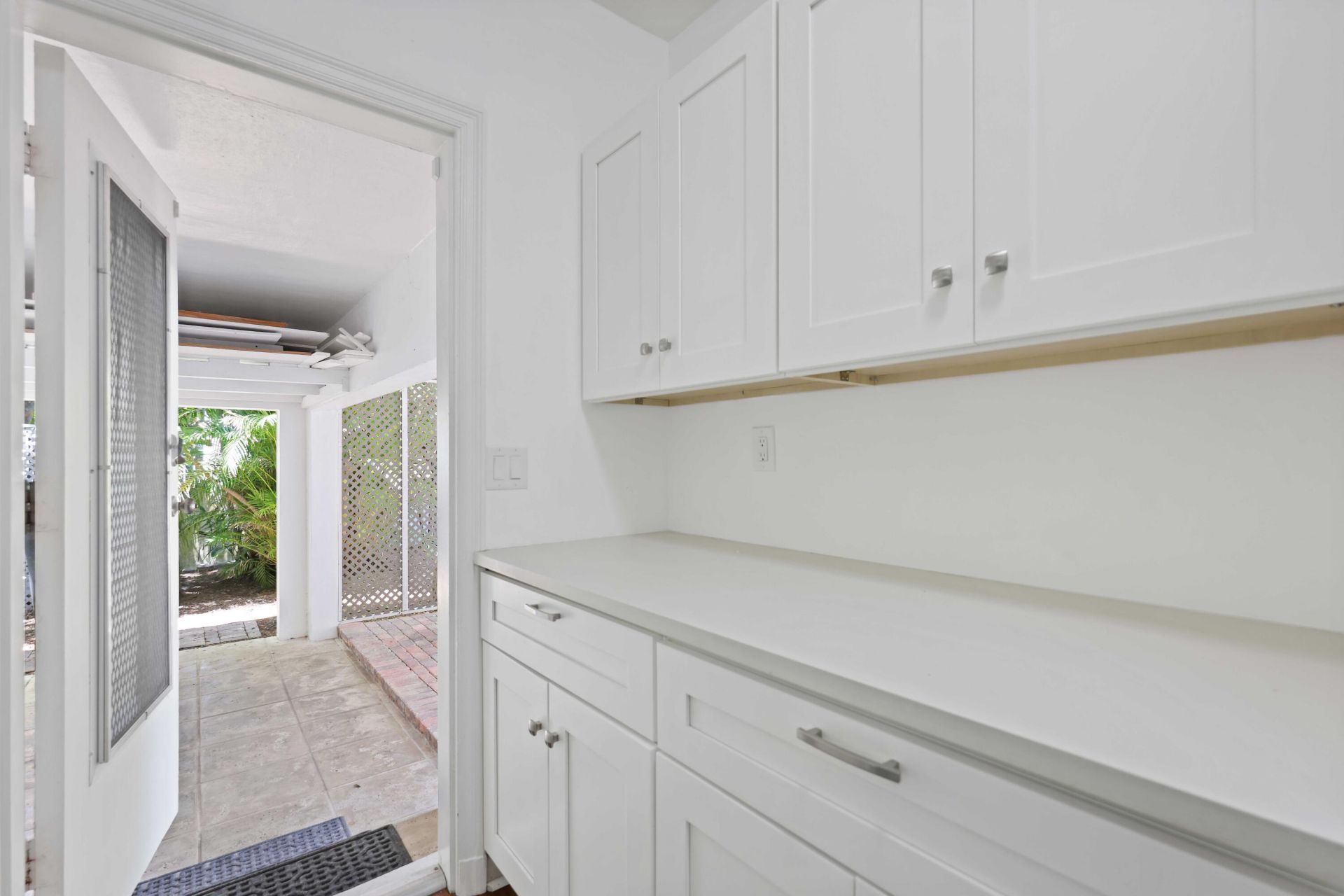 246 Merrain Road, Palm Beach, FL 33480 Photo