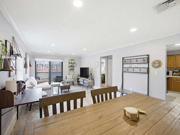 20 Central, Unit 213, Salem, MA 01970