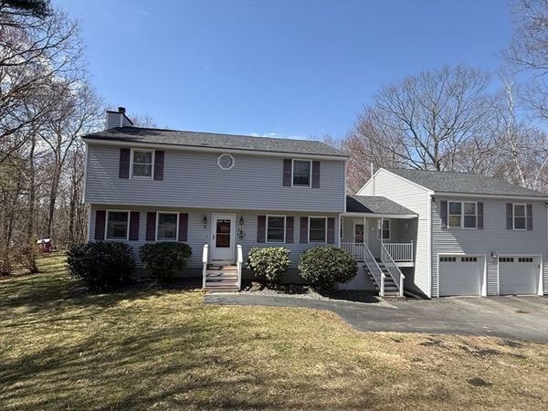 14 Garvin Road, Derry, NH 03038