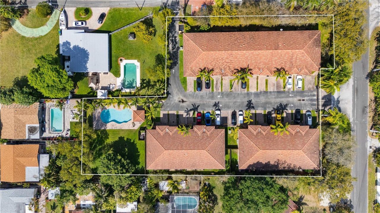 330 SW 2nd Ave, Unit 3, Hallandale Beach, FL 33009 Photo