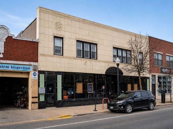 3014 W Irving Park Road , Chicago, IL 60618