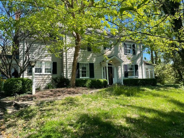 190 Mount Pleasant Avenue, Wyoming, OH 45215