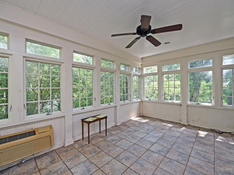 190 Mount Pleasant Avenue, Wyoming, OH 45215 Photo 10