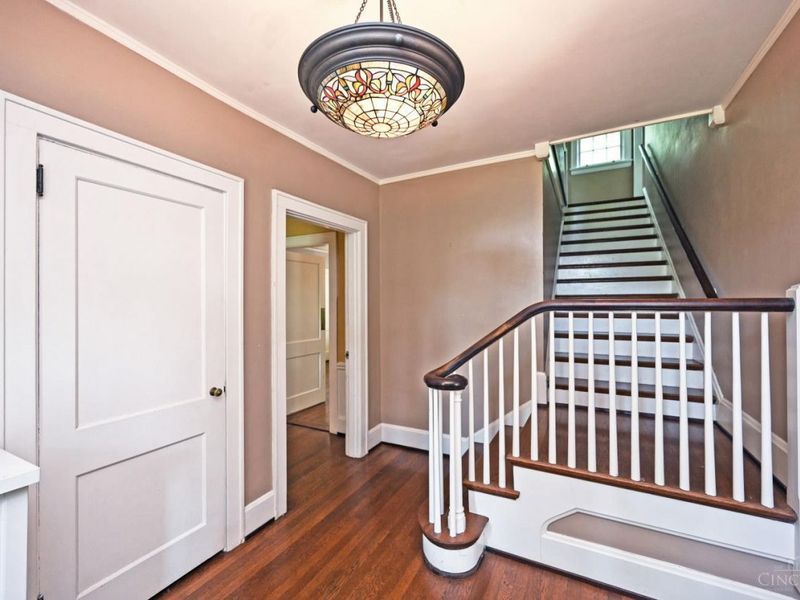 190 Mount Pleasant Avenue, Wyoming, OH 45215 Photo 4