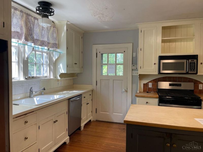 190 Mount Pleasant Avenue, Wyoming, OH 45215 Photo 8