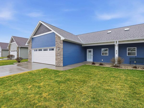 496 River Road, Unit 1, Columbus, WI 53925