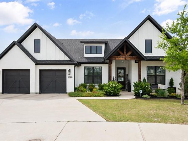 7433 Soaring Eagle Drive, Fort Worth, TX 76179