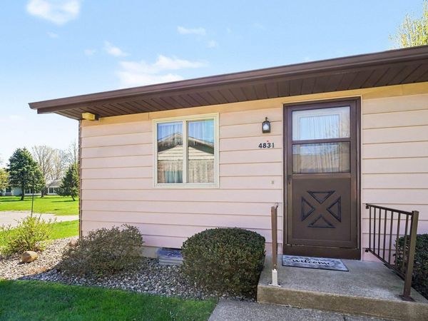 4831 Weston Avenue, Kalamazoo, MI 49006