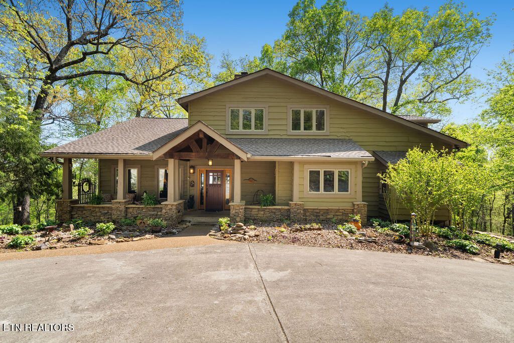 2232 Lakefront Drive, Knoxville, TN 37922 Main Photo