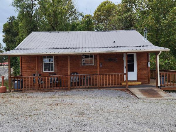 228 Bill Hunter Rd , Celina, TN 38551