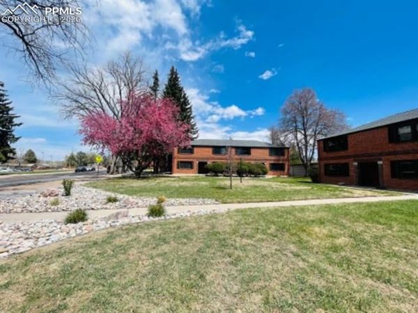 2443 Paseo Road, Colorado Springs, CO 80907