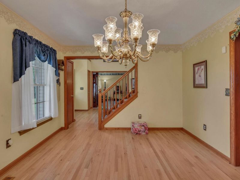 36050 Smith Chapel Road, Logan, OH 43138 Photo 15