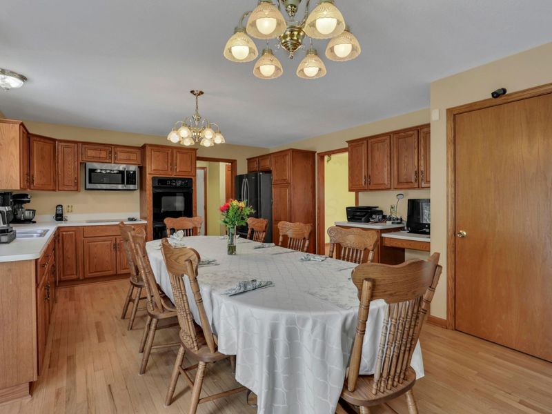 36050 Smith Chapel Road, Logan, OH 43138 Photo 22