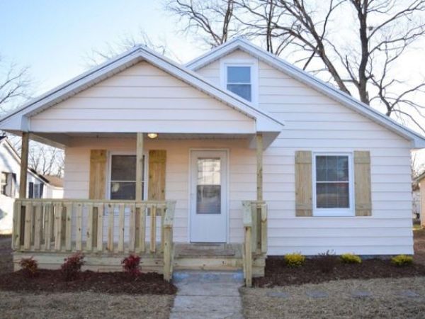 413 5th St , Lawrenceburg, TN 38464