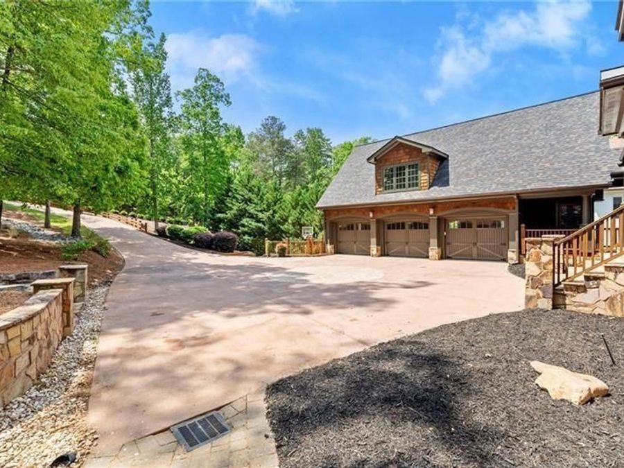 Property Image 116