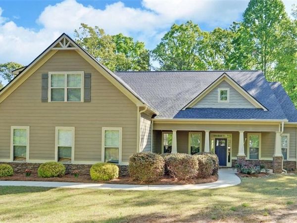 255 Abbington Way , Clarkesville, GA 30523