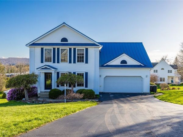 138 Saint Andrews Drive , Horseheads, NY 14845